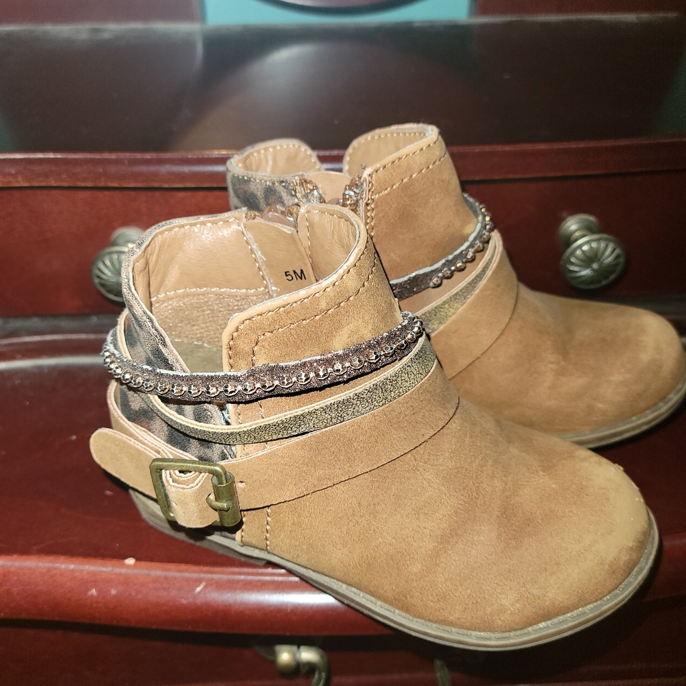 Toddler girl shoes